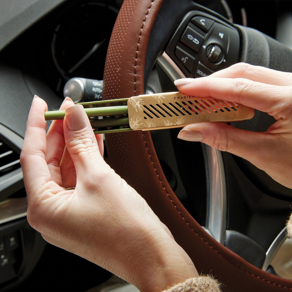Thymes Frasier Fir Car Diffuser Refill in use image number 3